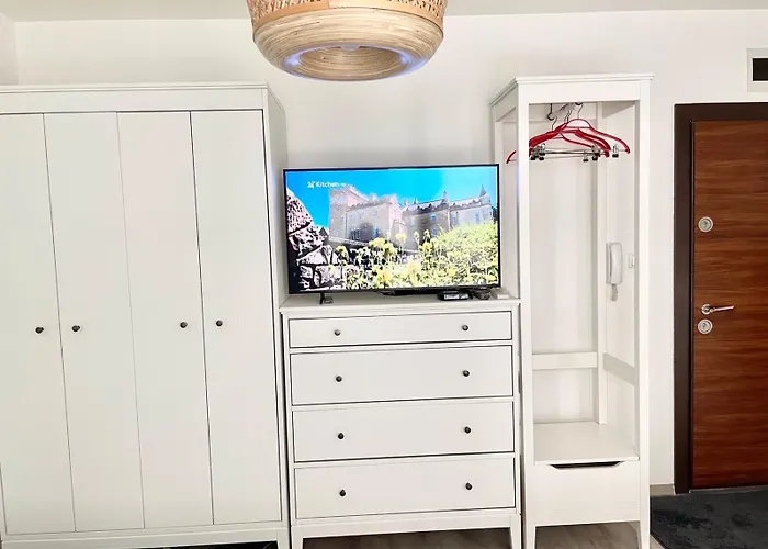 Deluxe Lazur Апартаменты Бургас