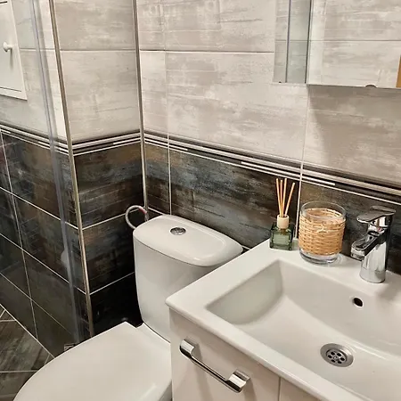 Deluxe Lazur 아파트 *